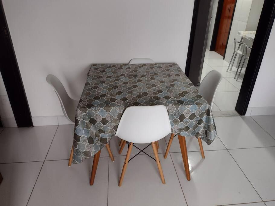 100 M Da Praia Elevador Garagem E Portao Automatico Apartment Mongagua Luaran gambar